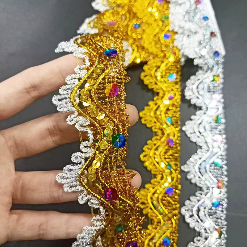 कपड्यांचे अ‍ॅक्सेसरीज गोल्ड आणि सिल्व्हर मेटलिक बॉर्डर लेस ट्रिम मल्टीकलर सिक्विन गोल्ड थ्रेड मेटलिक लेस ट्रिम