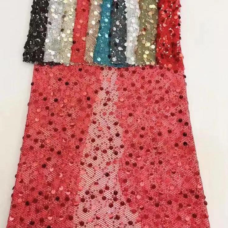 Sequins भरतकाम लेस